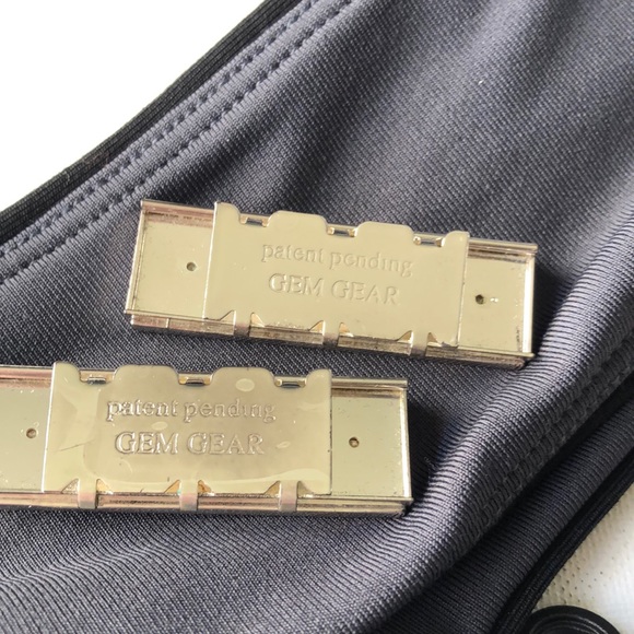 HipClip rhinestone belt loop covers - Picture 4 of 5